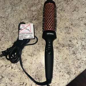 Amika Thermal Blowout Brush